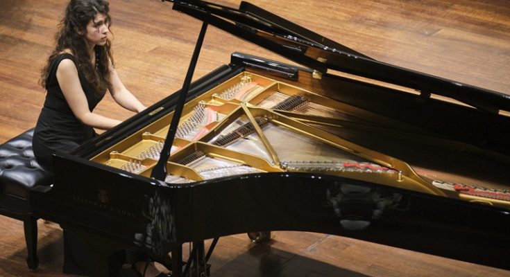 PianoMe Talks: Interview with concert pianist Diana Cooper