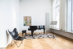 Vermieten: Modern Studio with Steinway