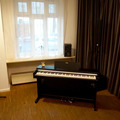 Raum Vermieten: Perfekt für Sänger: Raum mit E-Piano, Mikro + Lautsprechern