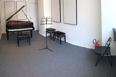 Renting out: 2 prs. sing + piano Duo / teachers , Grand Piano -  Brussels