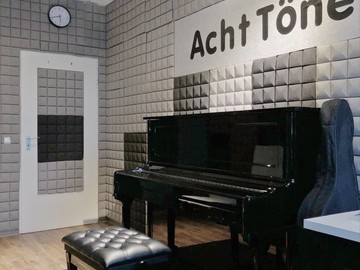 Vermieten: Klavierraum zum ÜBEN in Bockenheim Stadtmitte Frankfurt 