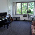 Renting out: Petrof Konzertklavier im gemütlichen hellen Zimmer  #213