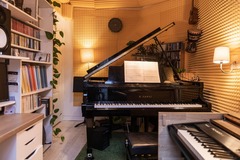 Renting out: Studio de répétition lumineux avec piano à queue à Pantin