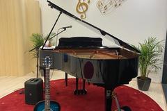 Raum Vermieten: Yamaha Grand Piano in wunderschöner Räumlichkeit
