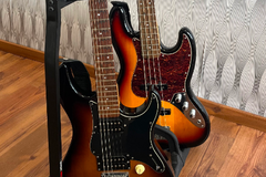 Raum Vermieten: Gitarre & Bass für deine Probe