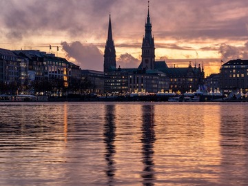 Raum Vermieten: Raum mit zwei Flügel im Herzen von Hamburg-Ottensen