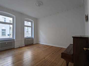 Raum Vermieten: Wohnung mit Steinway & Sons Klavier - Untermiete