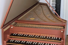 Raum Vermieten: Cozy Living Room with Harpsichord