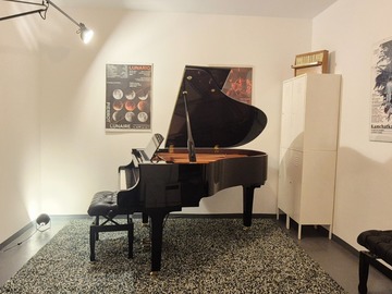 Raum Vermieten: Yamaha C2 | Practice & Chamber Music Studio in Central Paris