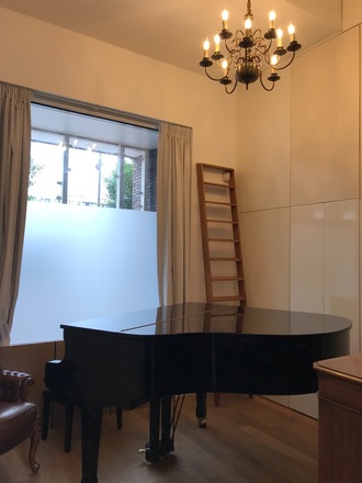 Private Piano Room In Amsterdam Centre Pianome