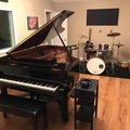 Auf Anfrage: Record or practice at my lakeside piano studio