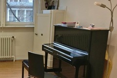 Vermieten: Vermiete hellen, großen, wunderschönen Raum mit Klavier