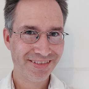Stefan  T